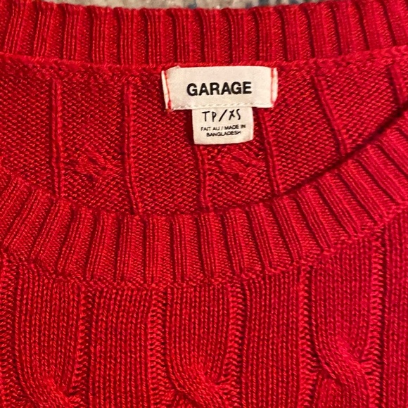 Garage red cable-knit sweater - Picture 4 of 5